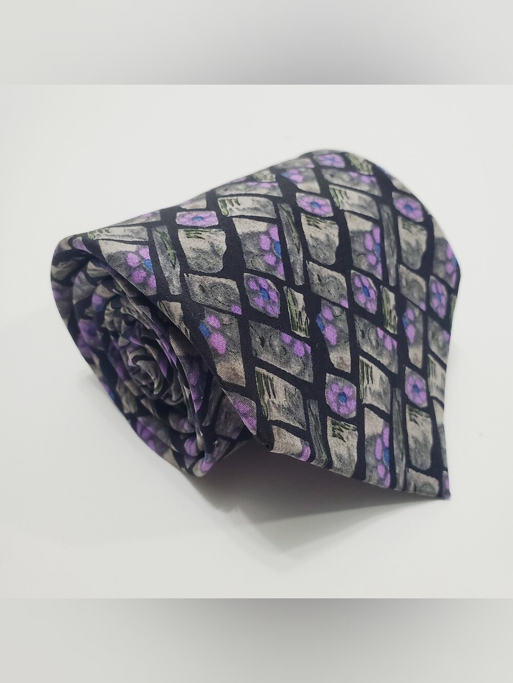 J. Garcia Men's Silk Neck Tie Gray & Purple Stripe Pattern Snail Garden